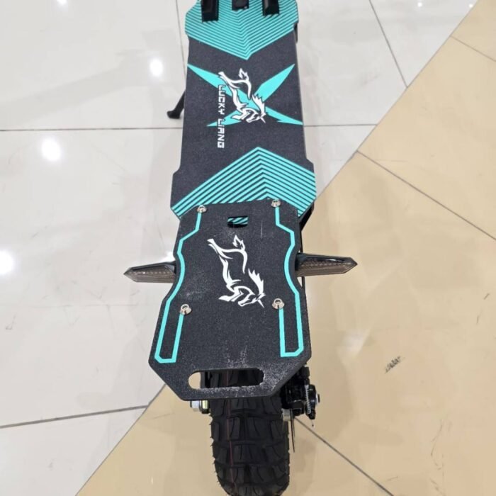 Lucky Land L2 E scooter - Image 3