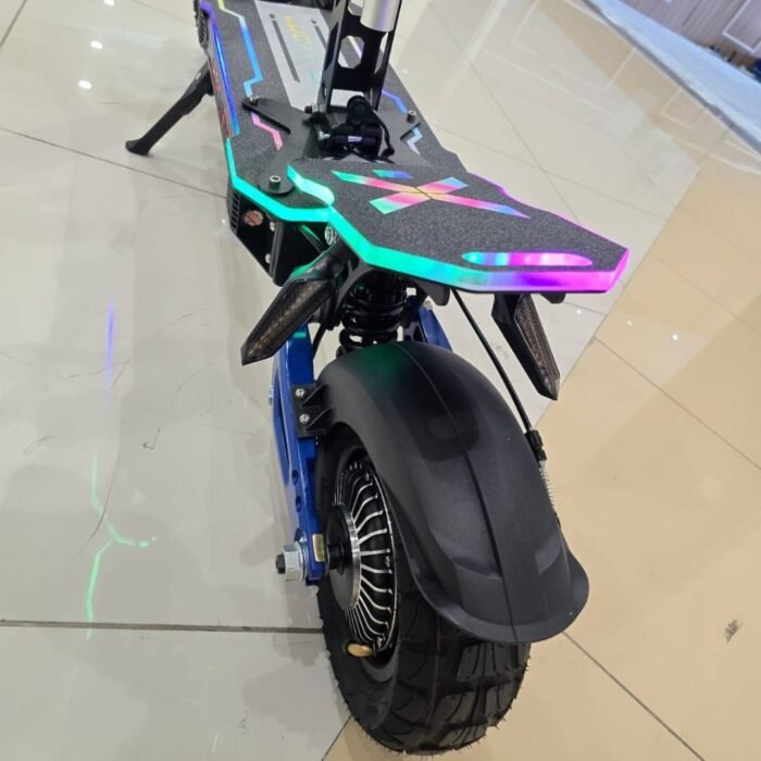 L3 Pro E- Scooter - Image 3