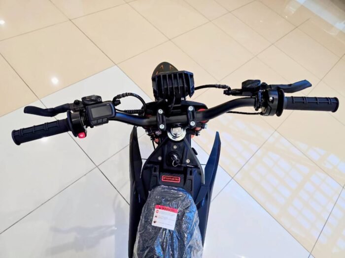 Aster 01 E Scooter - Image 2
